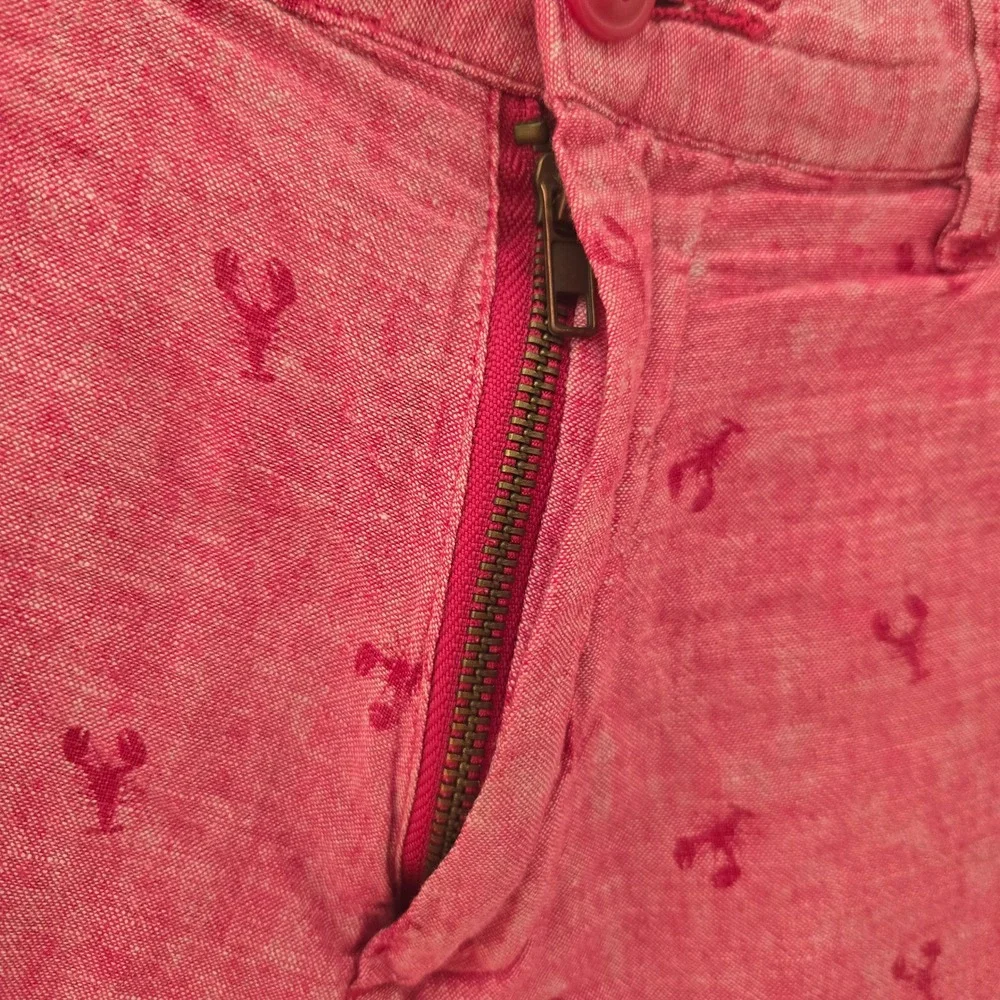 J. Crew Mens Pink Lobster Embroidered Washable Linen Shorts Classic Fit 32